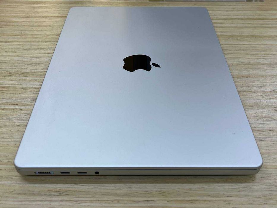 /8654/ Openbox MacBook Pro 14" M5 10CPU/10GPU/16GB/1TB Silver (MDE54) АКБ 100% 14Ц