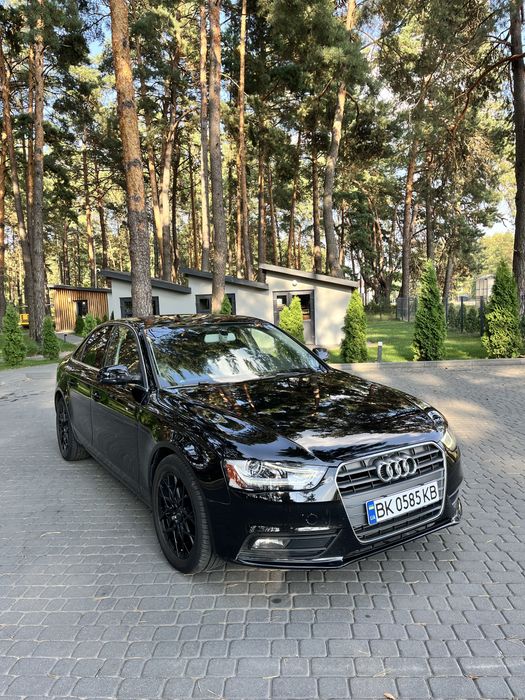 Продам Audi A4 B8