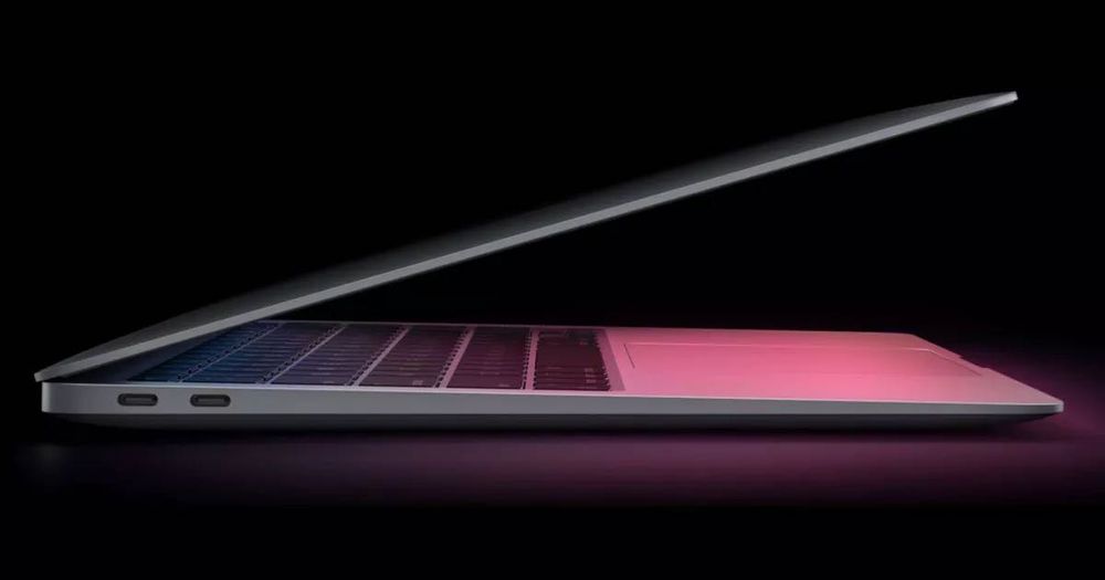 ПРОДАМ  МасBook Air M1 8/256Gb Space Gray (Состояние новое)