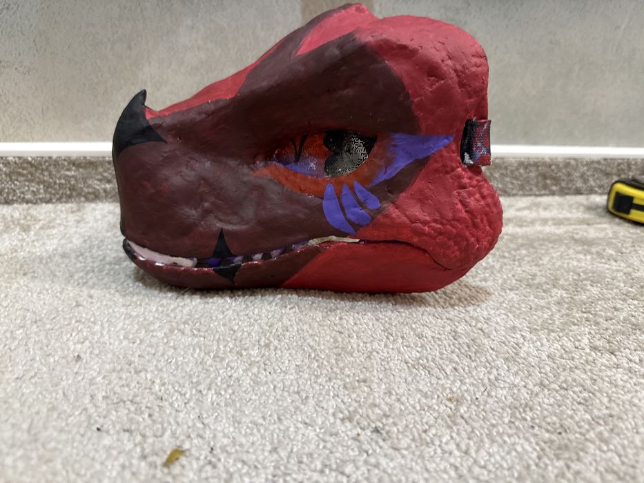 Dinomask furry fursuit