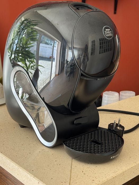 Máquina Café Dolce Gusto+ oferta 3 caixas café