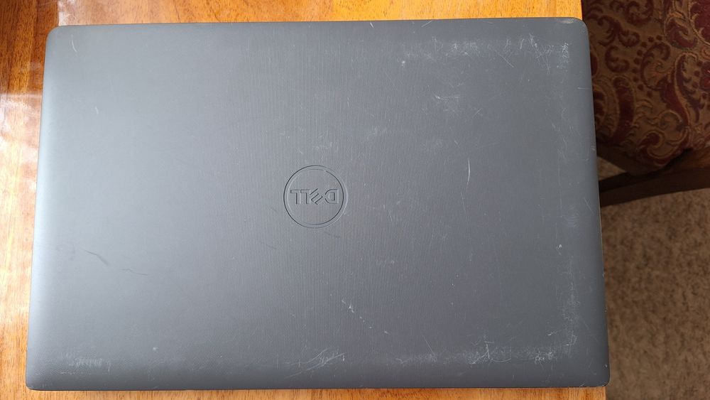 Dell Latitude 3550 I7 1355U 16GB DDR5  512 SSD  15.6 FullHD IPS