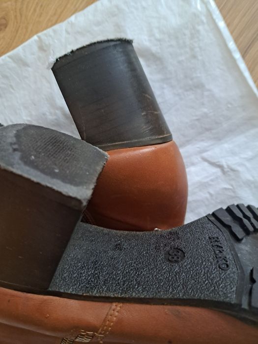 Buty jesień-zima Ryłko skóra  roz.38