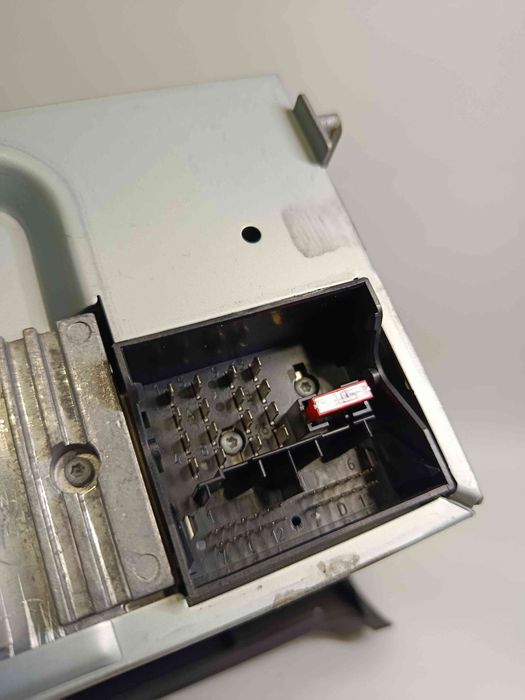 Rádio / auto-rádio AUDI TT (8J3)