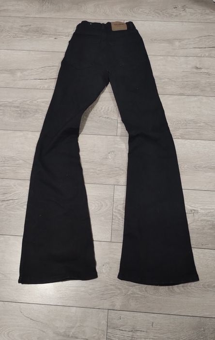 Черные клеш джинсы