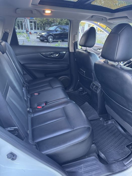 Nissan rogue 2018