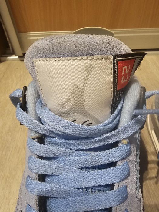 Sprzedam jordan 4 university blue