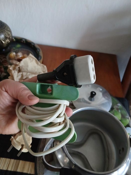 Czajnik aluminiowy Radziecki elektryczny