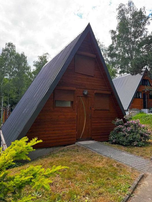 Domek nad jeziorem