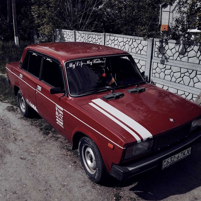 Продам автомобіль Ваз 2105
