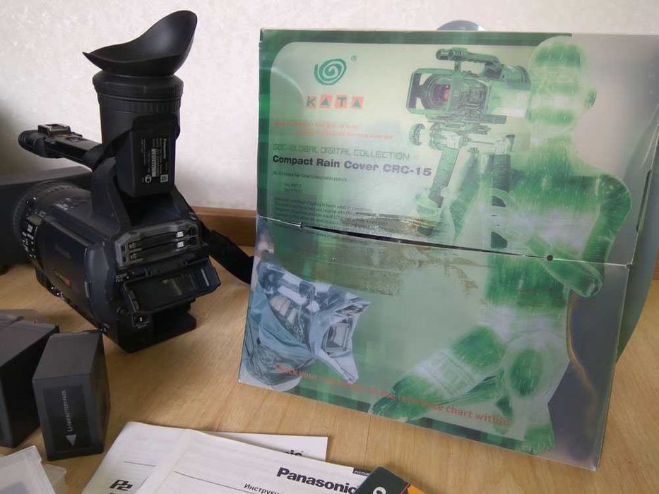 Професійна відеокамера Camcorder Panasonic AG-HVX204AER