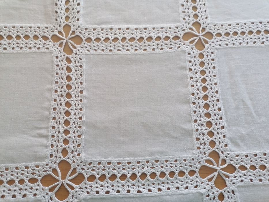 Toalha Renda e Linho