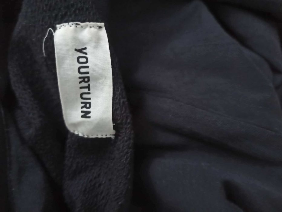 Męska bluza z kapturem