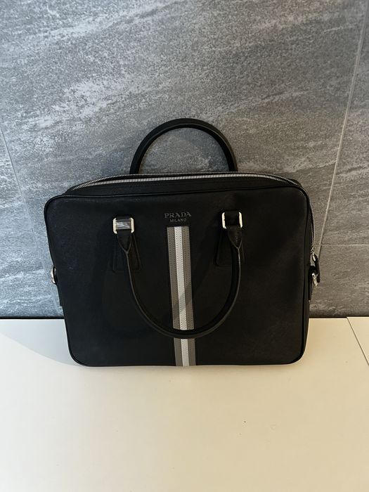 PRADA aktowka/torba na laptopa