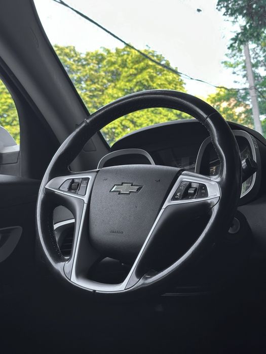 Chevrolet Equinox LT 2017 економічний паркетник на надійному автоматі, вживає етилове паливо