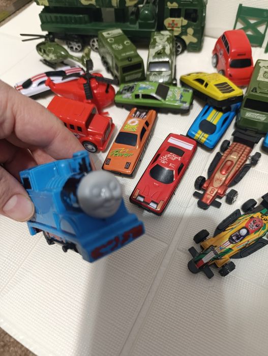 Лот іграшок для хлопчик