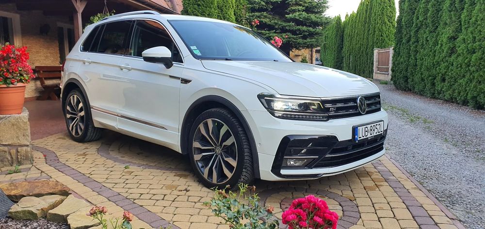 Volkswagen Tiguan 100przebiegu R LINE 2.0TDi FullLed VirtualCockpit KAMERY 360 Radar