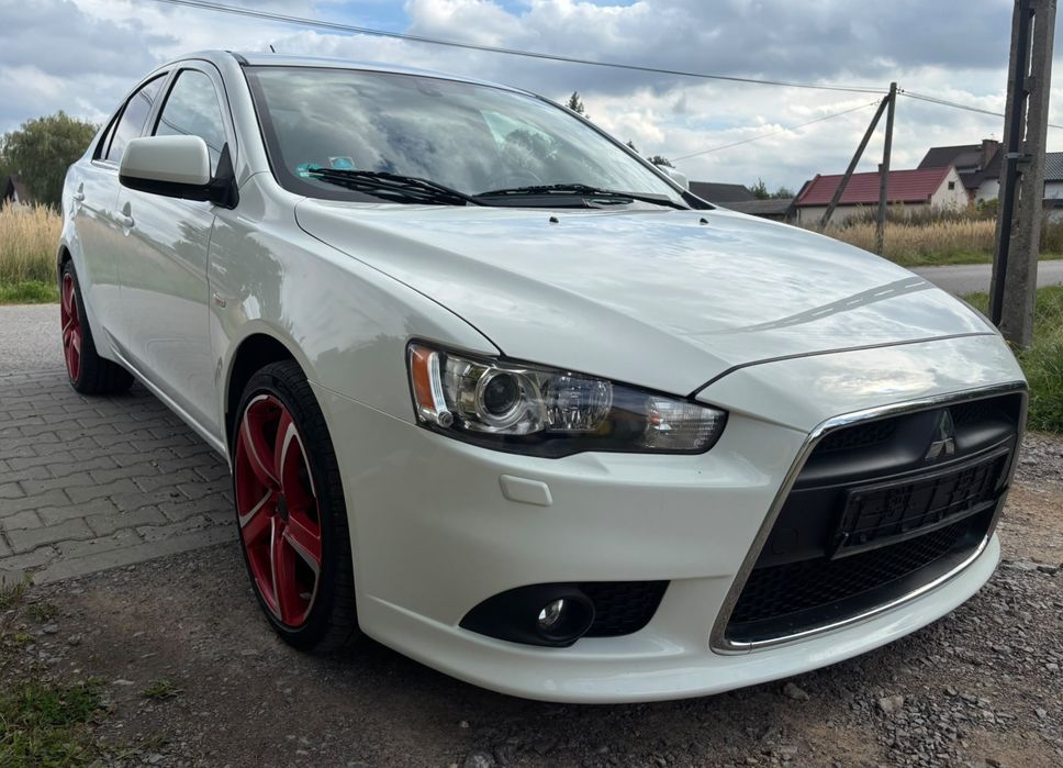 Mitsubishi Lancer