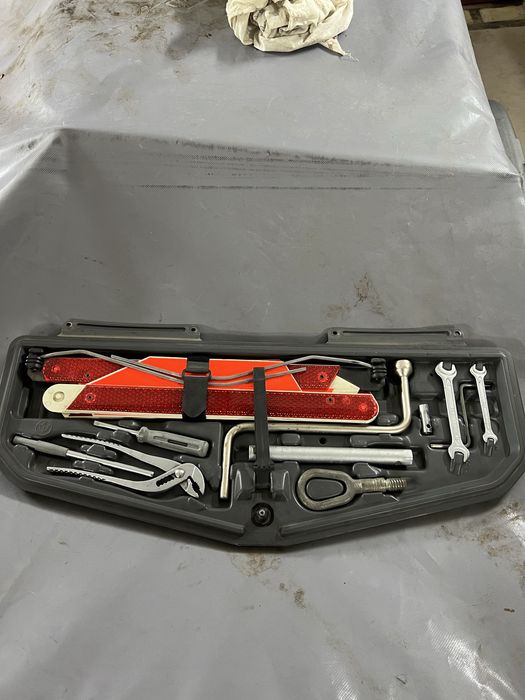 Набір інструментів BMW e39