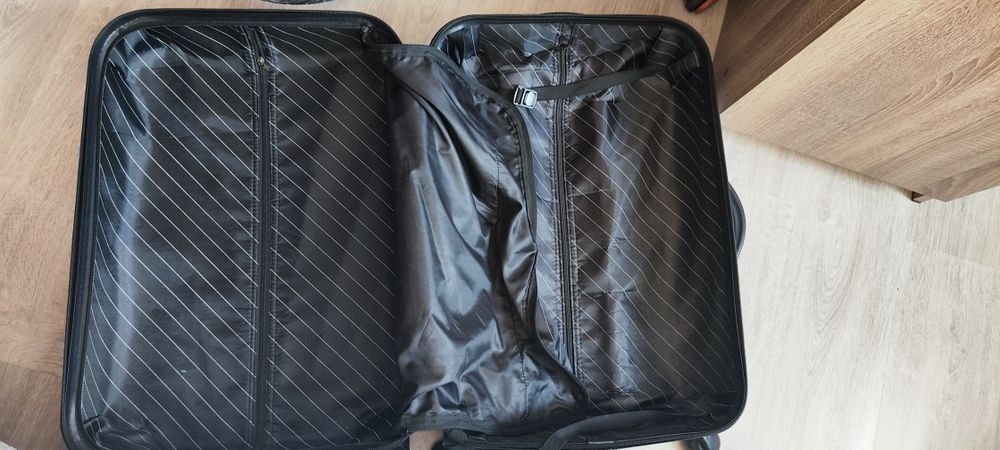 Валіза велика сіра