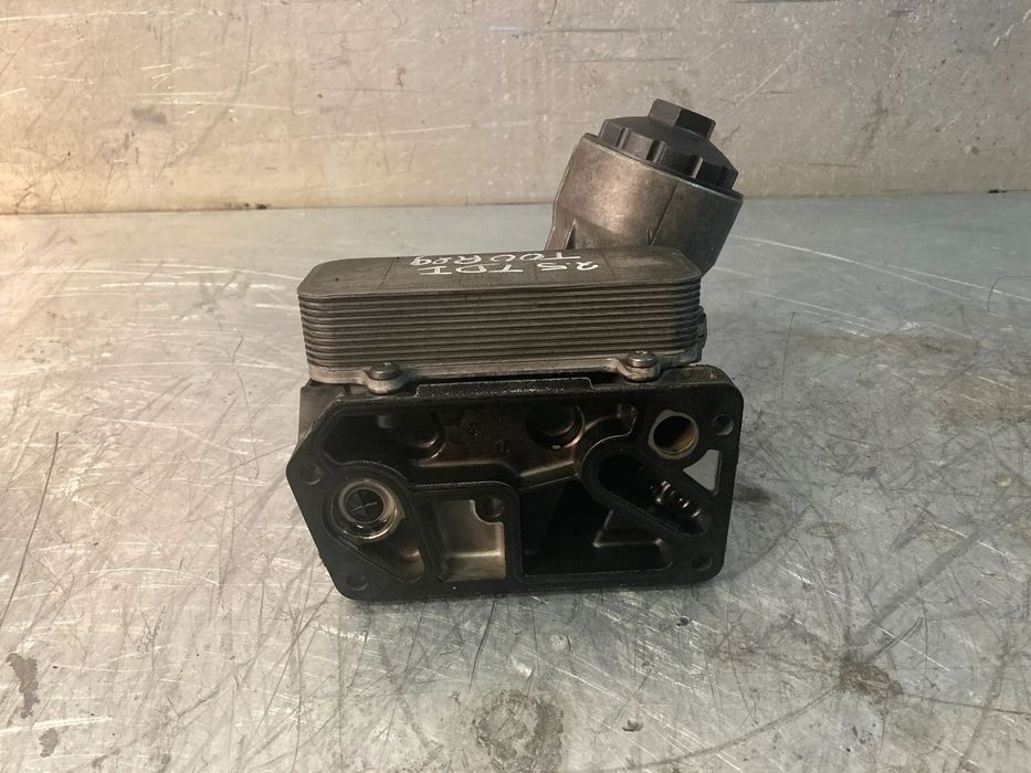 SUPORTE / CORPO DO FILTRO DE OLEO VOLKSWAGEN TOUAREG 2.5TDI 070115389E