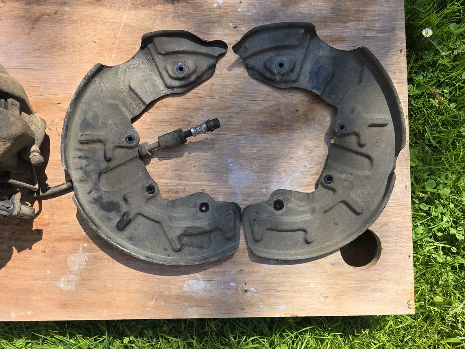 Audi A4 B6 zaciski hamulcowe 312mm cały zestaw