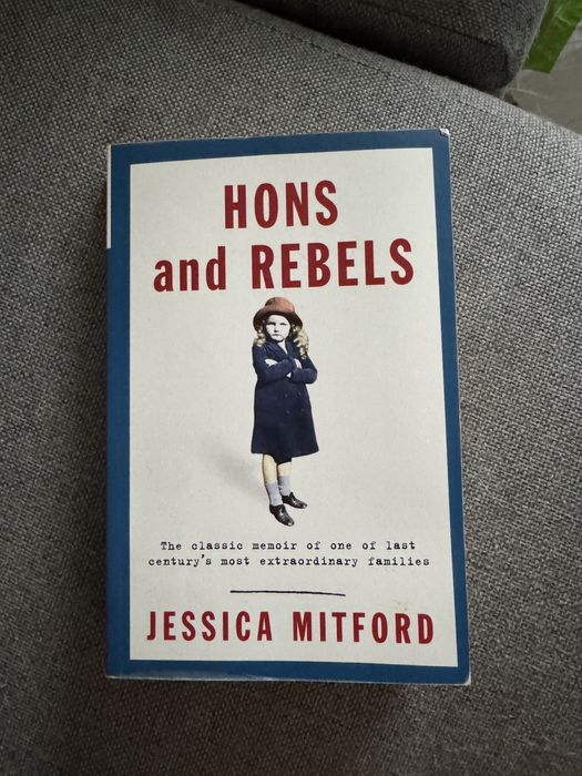 Джессіка Мітфорд. Hons and Rebels