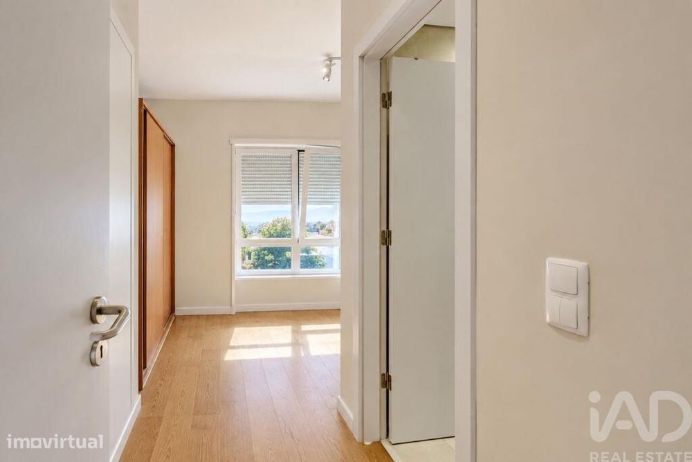 Apartamento T3 em São Domingos de Rana de 104 m2