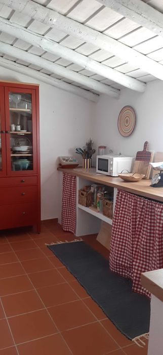 Moradia térrea T4 em Safara! No coração do Alentejo! Uma casa que respira tradição e vive modernidade