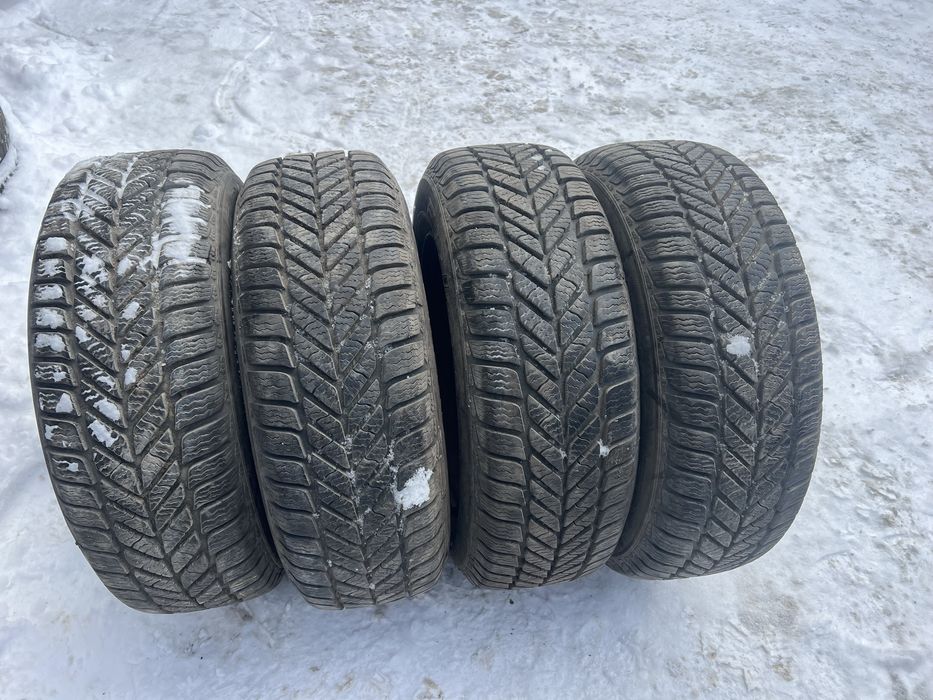 Шини зимові 205/65 R15 Debica Frigo 2