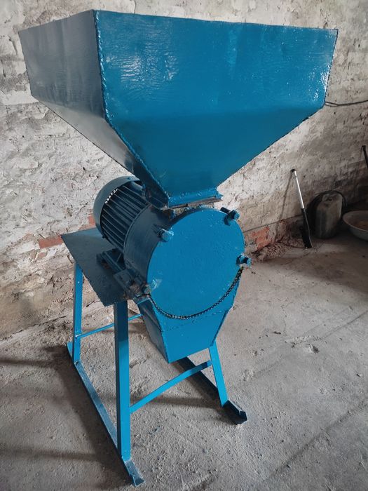 Крупорушка, дробилка.