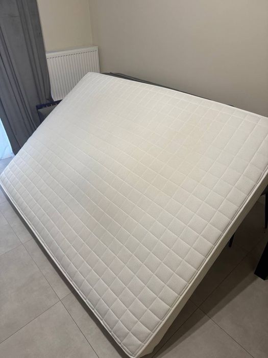 Materac używany 140/200 – bardzo dobry stan