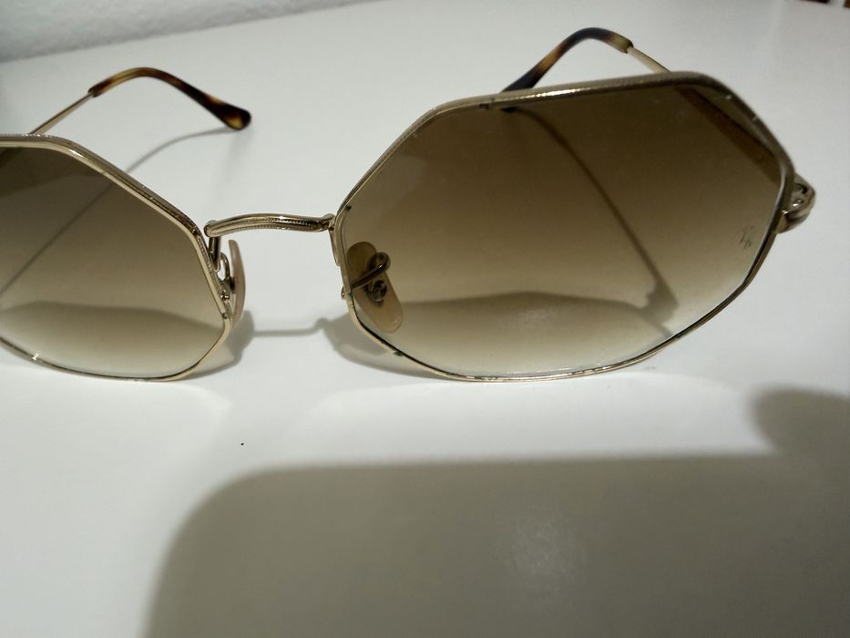 Óculos Ray-Ban octogonais - NOVO