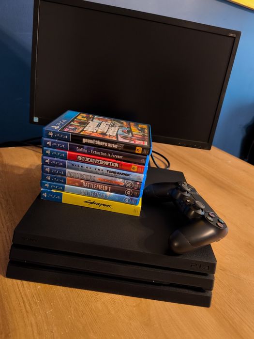PlayStation 4 Pro 1TB, PS4 PRO + zestaw gier