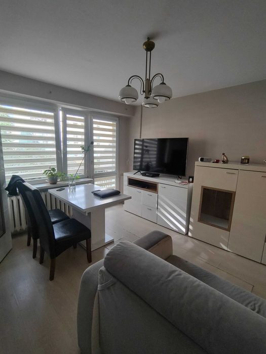 Inwestycyjne !! M-3, 36,7M2 Parter + balkon Zgierz ul. Dubois