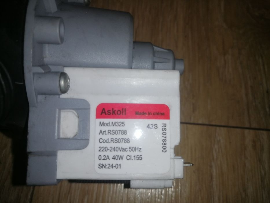 Насос помпа (у зборі) для пральної машини INDESIT IWUD 4105