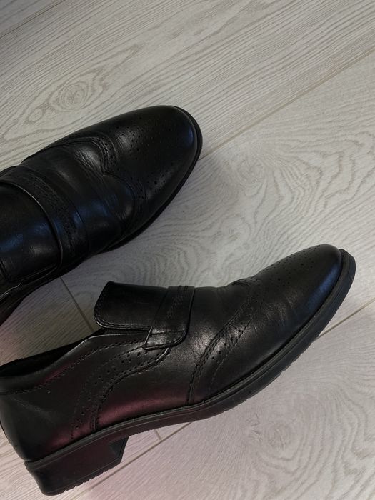 Чоловіче взуття