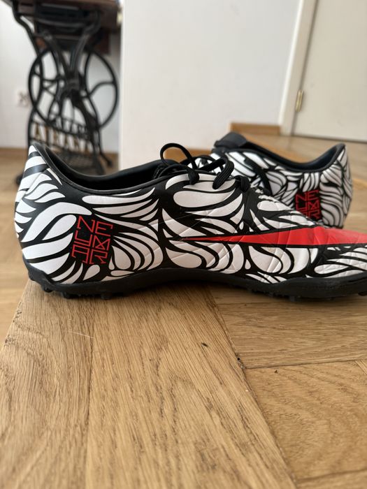 Nike Hypervenom Neymar Jr Limited Edition