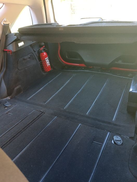 Продам PEUGEOT 207SW 1.4  12.2007