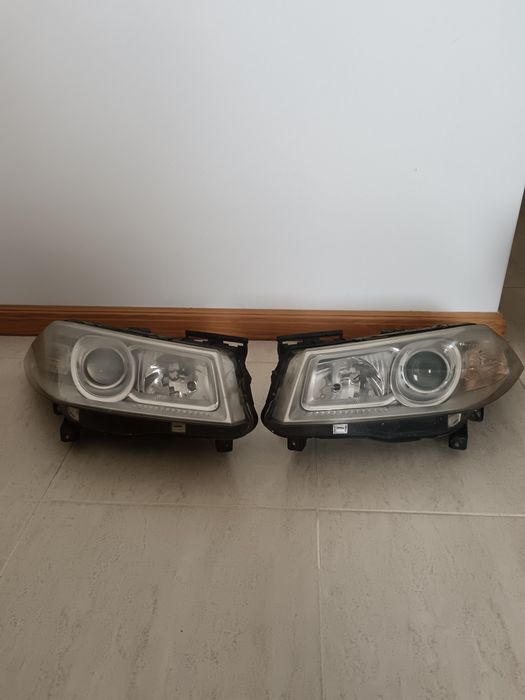 Faróis Renault Megane 2008