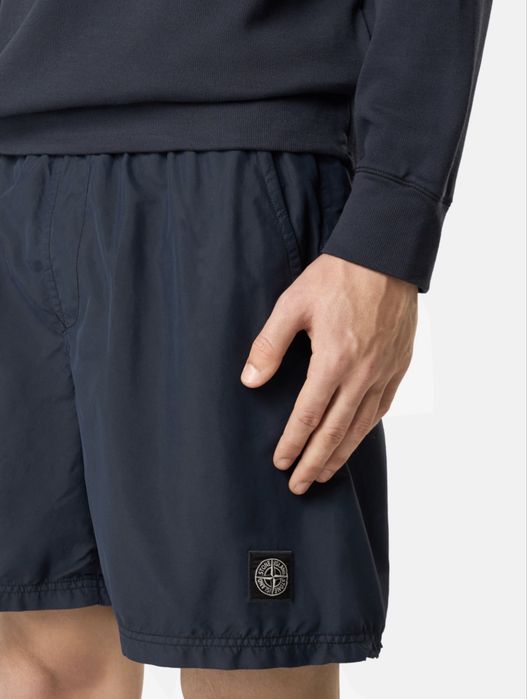 Шорты Stone Island Navy Blue Regular-fit mid