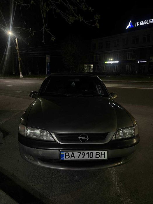 Продам машину Opel Vectra b