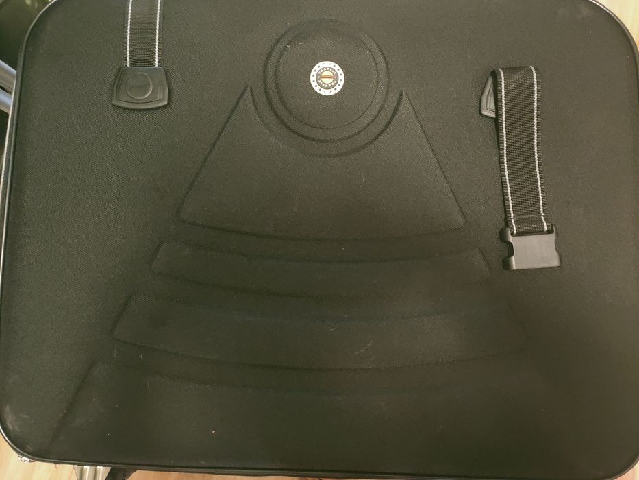 Walizki     nowe komplet