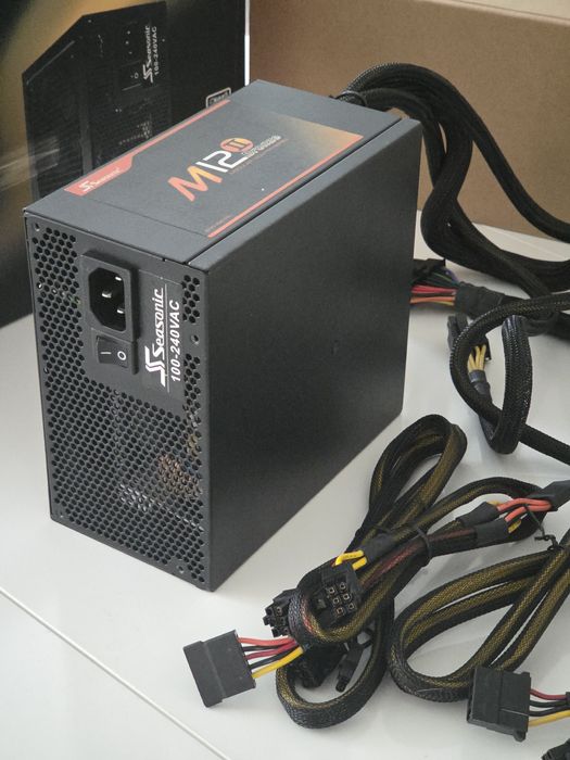 Блок живлення Seasonic M12II 850w