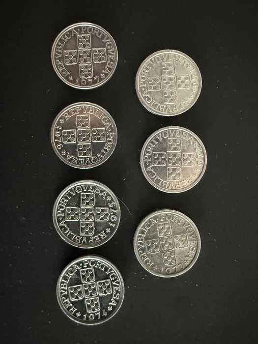 Moedas de 10 centavos alumínio