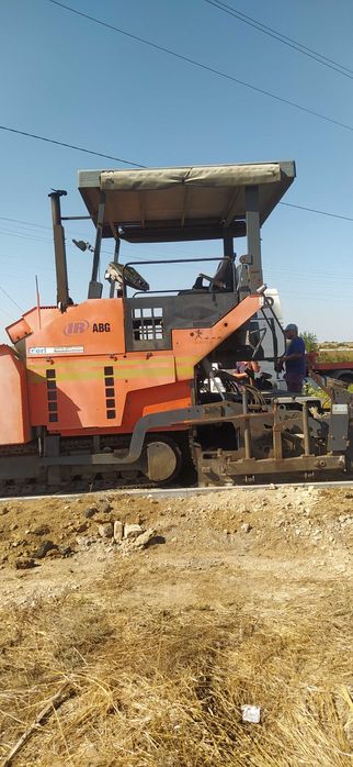 Асфальтоукладач ABG TITAN 226