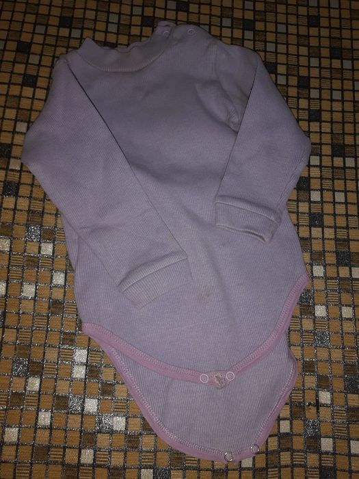 Курточки разные детские, желетка и ветровка