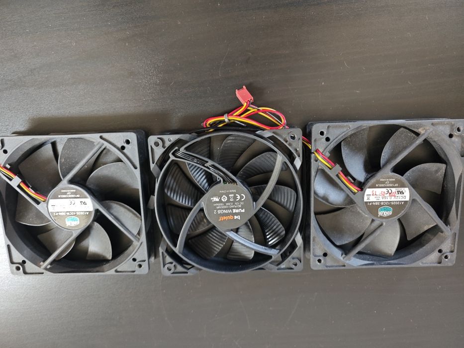 Ventoinhas CoolerMaster e BeQuiet