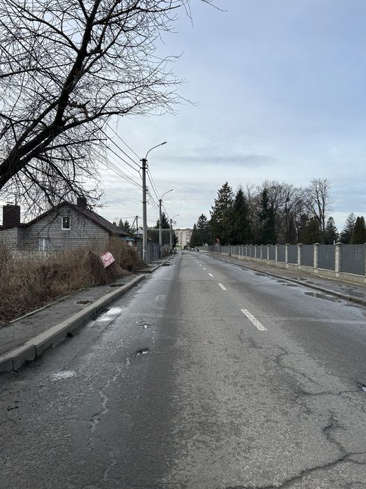 Продам земельну ділянку в місті