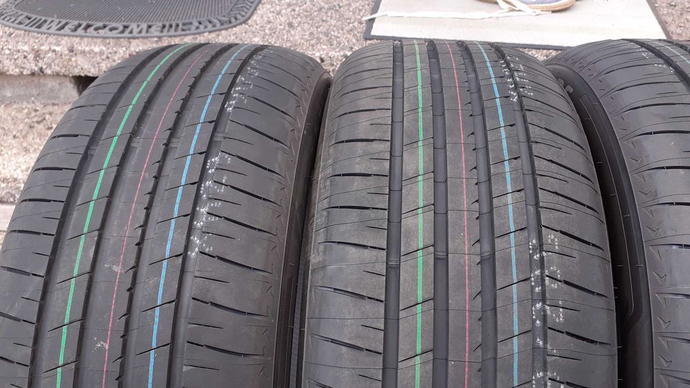 Nowe opony Kl. Premium 4x BRIDGESTONE 235/50R20 100W,  2022/23r